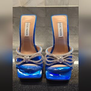 NIB Steve Madden Blue Women's 7 Heels